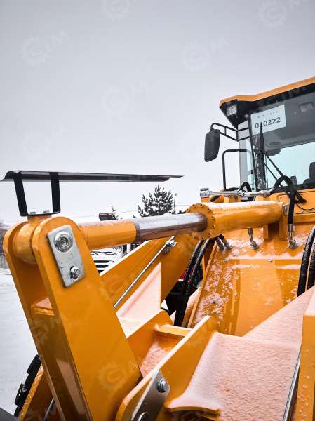 Yugong 933 гп. 3т, объёмом ковша 1.8 м3