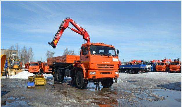 Кму камаз 43118-3027-50 (Евро-5) + Flli.Ferrari F1