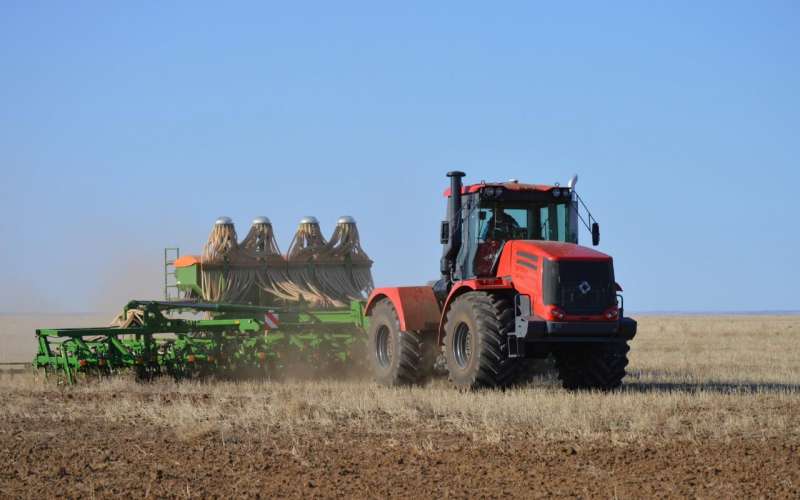 Трактор Кировчанин К-735 с дв. Mercedes-Benz