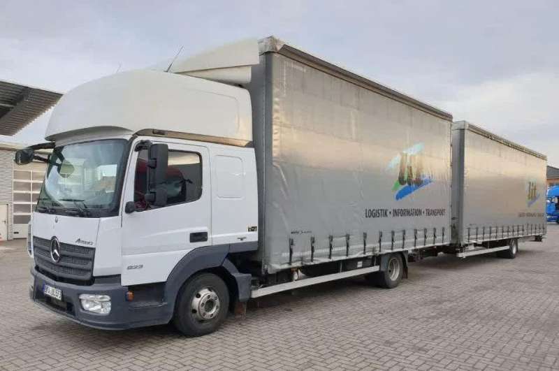 Mercedes-Benz atego 823 L (автопоезд/тент)