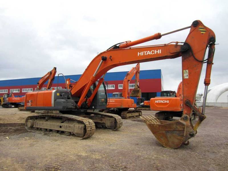 Гусеничный экскаватор Hitachi 330, 2012 г, 2 ковша