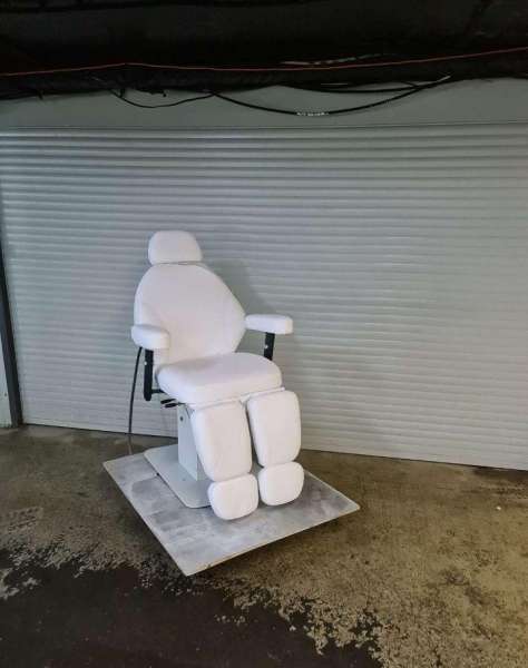 Педикюрное кресло silverfox p03