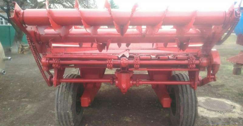 Навозорасбрасыватель Роу-6