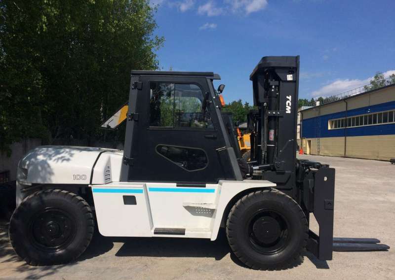 Вилочный погрузчик TCM FD100Z8, 2022