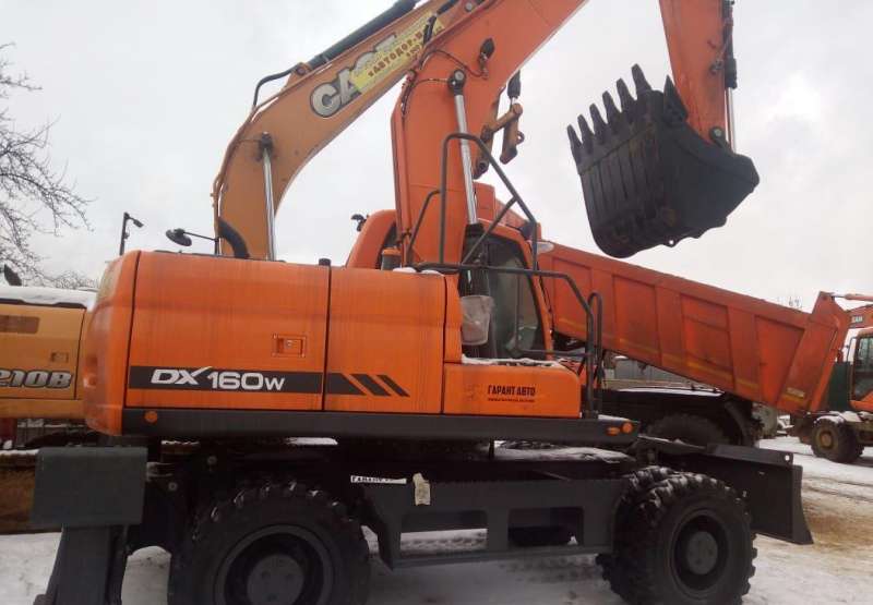 Экскаватор колесный doosan DX160WA