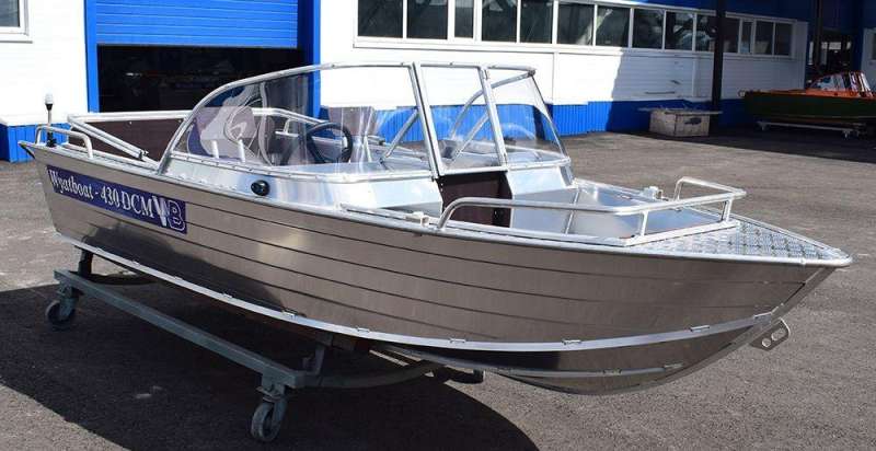 Алюминиевый катер Wyatboat 430DCM новый в наличии