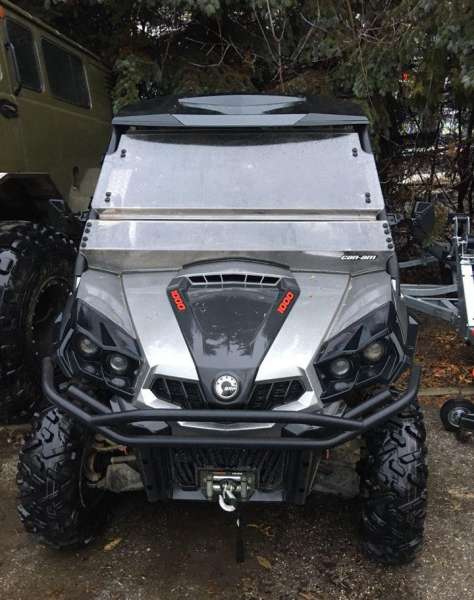 BRP Commander 1000 xt