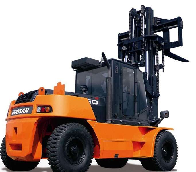 Вилочный погрузчик DOOSAN D130S-5, 2021