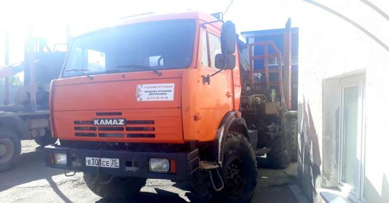 Лесовоз камаз 43118 с манипулятором