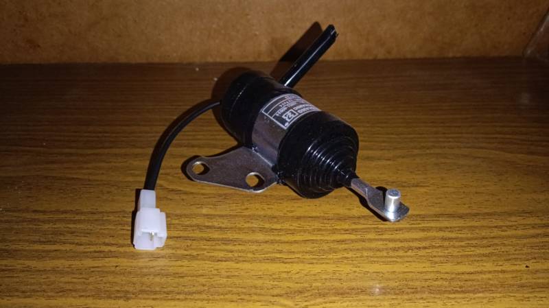 Соленоид отсечки топлива 16851-60014 16851-60010 12 В д