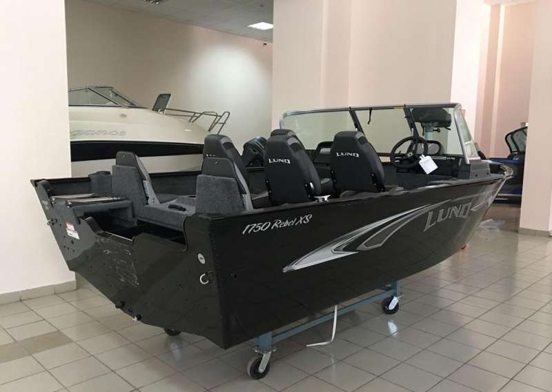 Лодка Lund 1750 Rebel XS с мотором