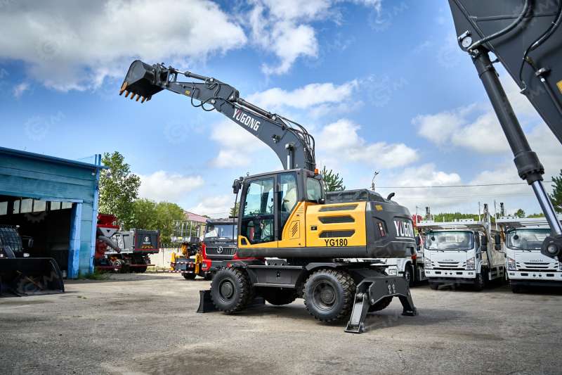 Yugong YG180 Экскаватор колесный