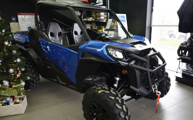 Багги BRP Commander XT 1000R 2021MY В наличии