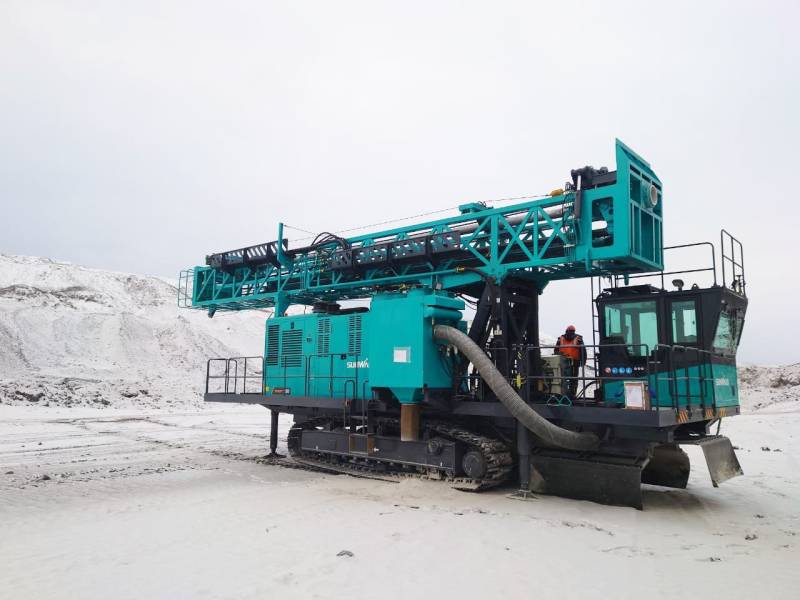 Запчасти гусеничного хода буровых станков Sunward Swdrt