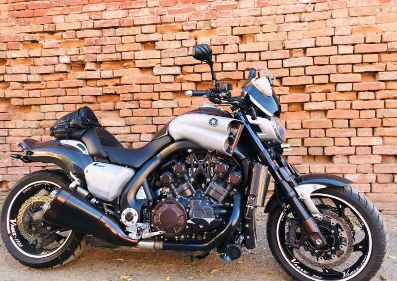 Yamaha V-Max 1700