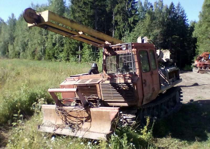 Продам буровую урб-2А2 на трелевочнике тлт-100