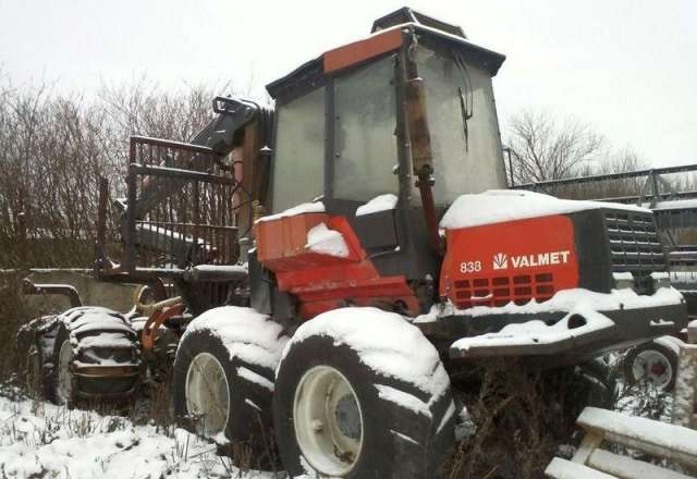 Valmet 838 Форвардер