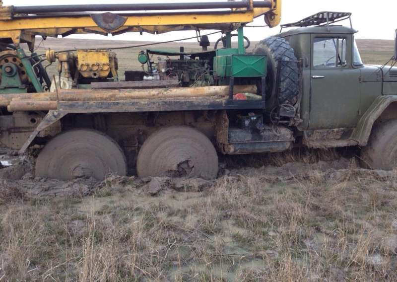 Буровая установка пбу 2 ЗИЛ 131