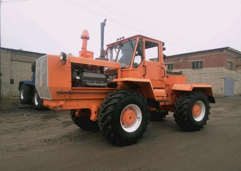 Трактора Т-150 и к700