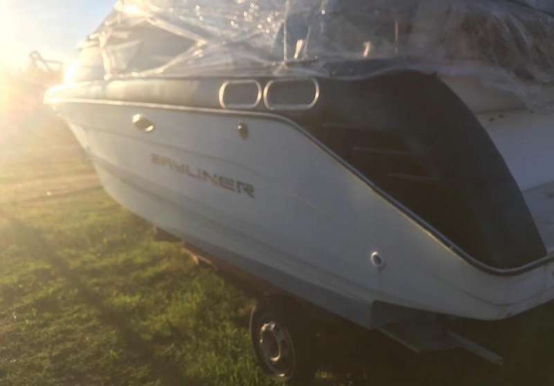 Катер / Моторная яхта Bayliner 2755