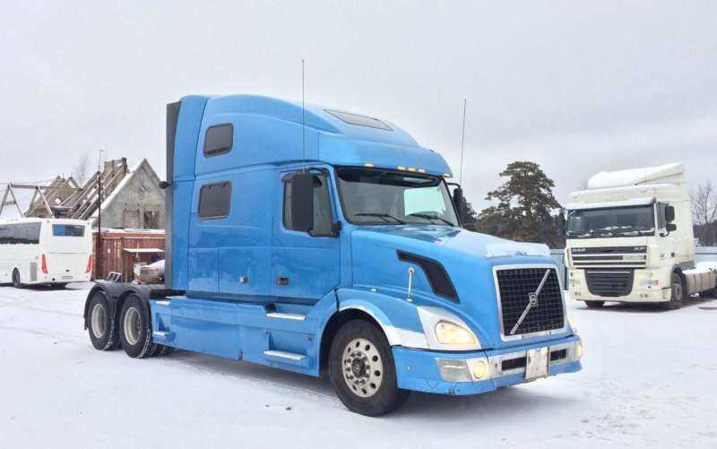 Volvo VNL780 2009 год