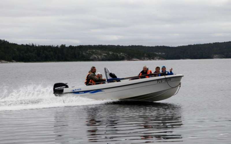 Лодка Terhi 445C с мотором Mercury ME F30 elpt EFI