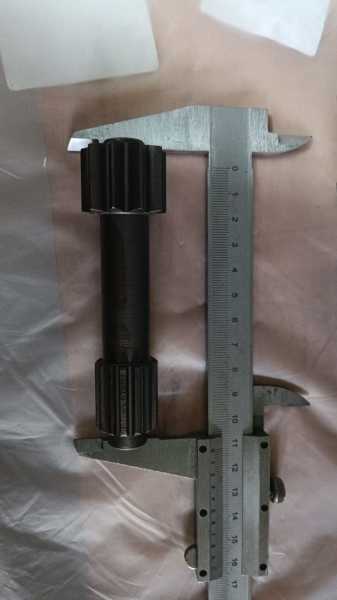 Kubota KX251 вал редуктора хода  гидромотора