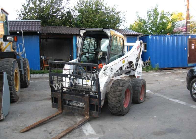 Мини-погрузчик Bobcat S850, 2013 года