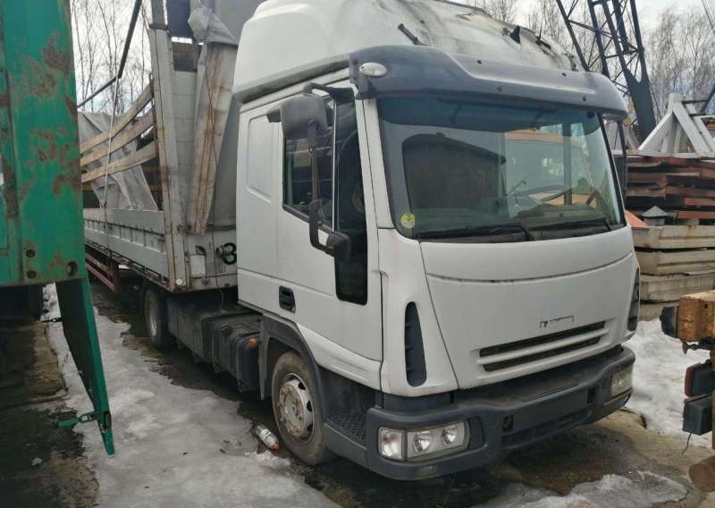 Iveco eurocargo Тягач 5 тонник