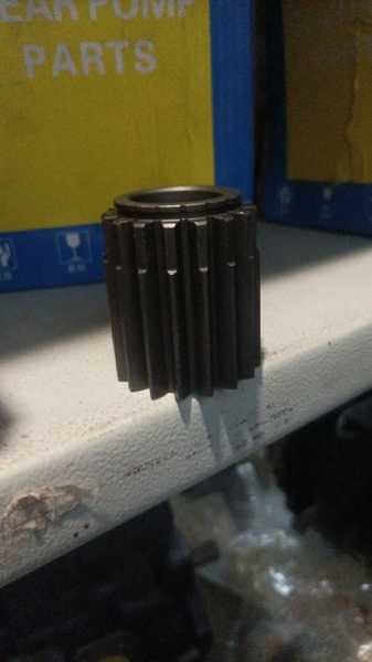 Hanix SB550 sb55 ханикс шестерня центральная