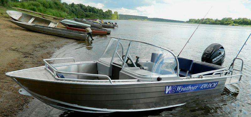 Новый алюминиевый катер DCM430WB (в наличии)