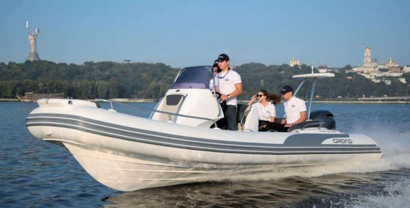 Лодка Риб Grand Golden Line G650