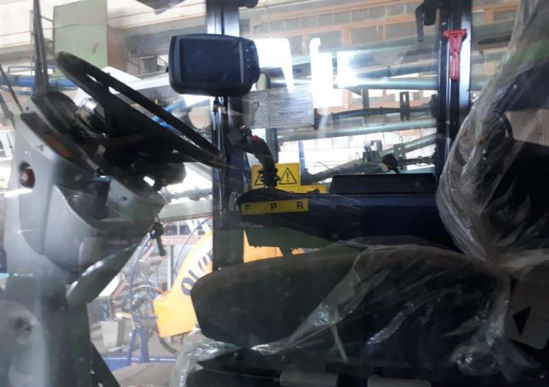 Самоходный опрыскиватель Matrot Hellios 2