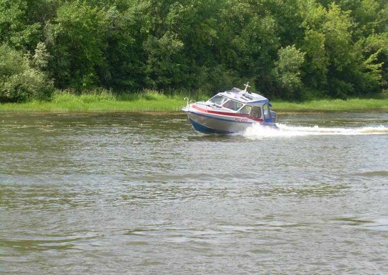 Амадеус катер + мотор Ямаха225Т