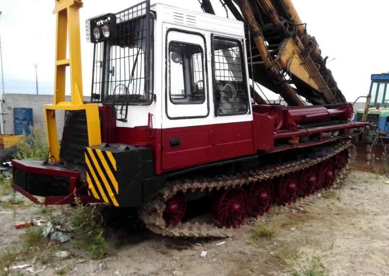 Сваебой кн-6 на шасси тт-4М/мсн-10