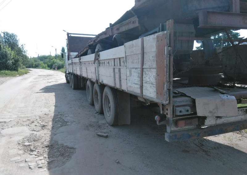 Продам полуприцеп narko 1998г бортовой