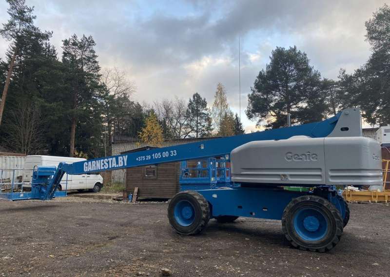 Самоходный телескопический подъёмник genie S85