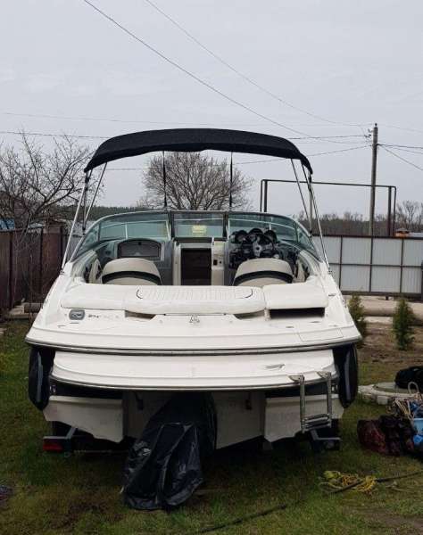 Monterey FSC214 каютный катер продам