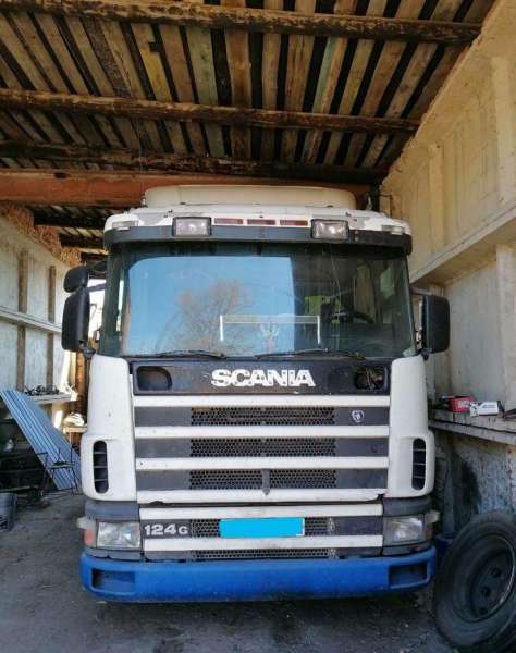 Продам Scania R124 на запчасти