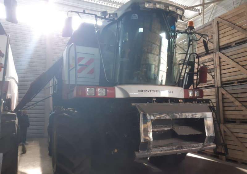 Зерноуборочный комбайн Торум 750