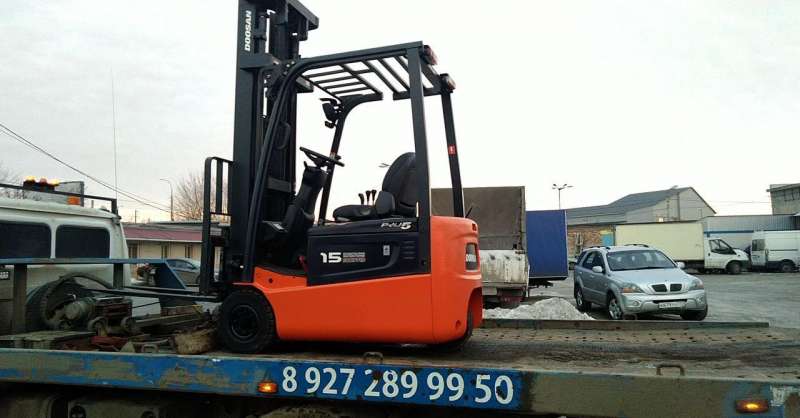 Продам Трёхопорный электропогрузчик Doosan B15T-5