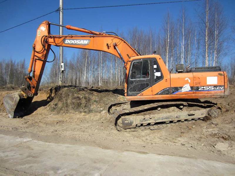 Гусеничный экскаватор Doosan 255, 2011 г, 2 ковша мол