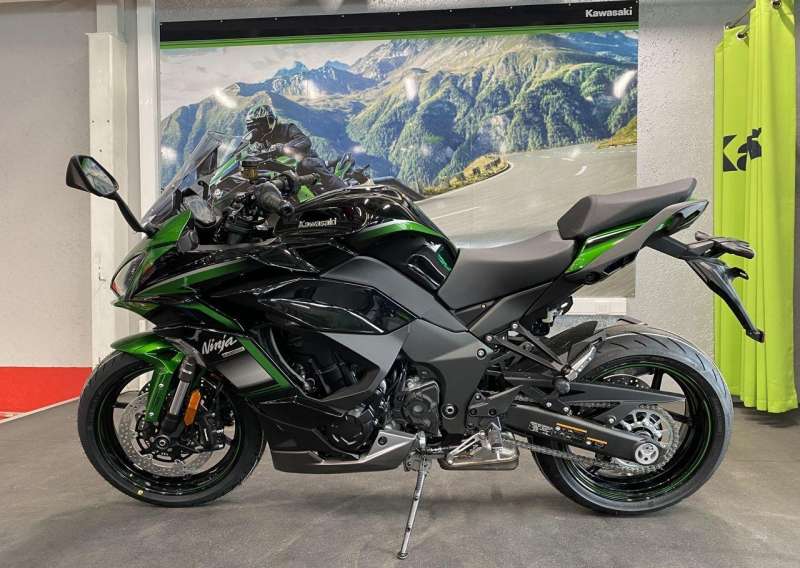 Мотоцикл Kawasaki Ninja 1000SX Зеленый 2021 новый