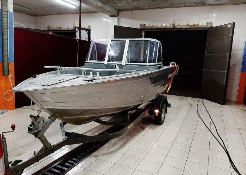 Продаю лодку Windboat-47DC