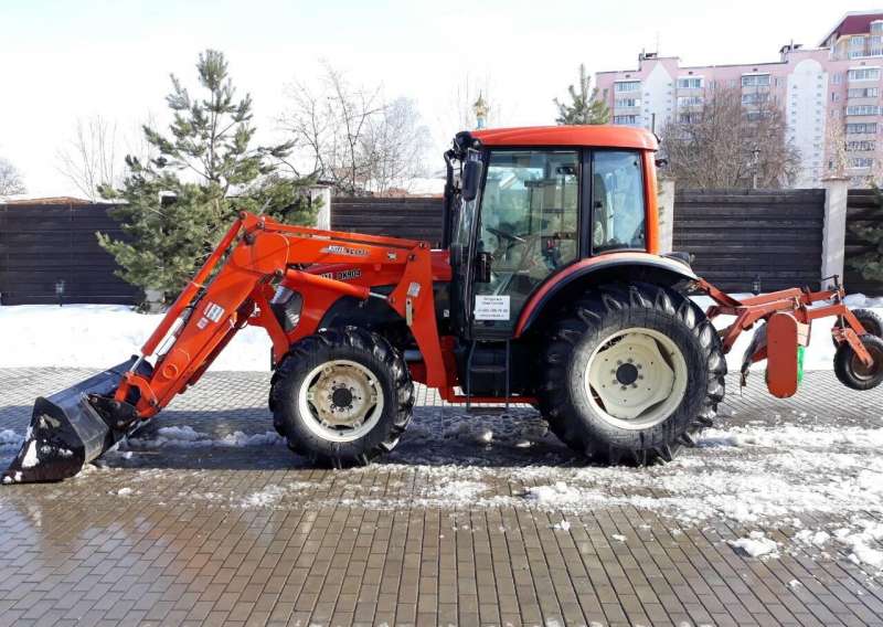 Продам Трактор kioti DK904