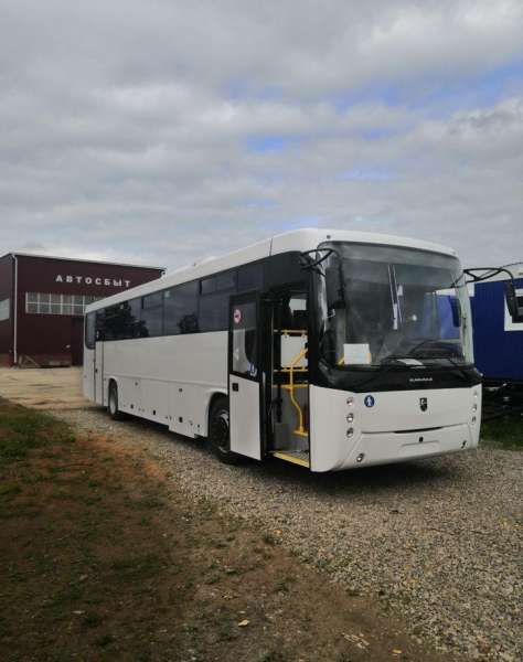 В наличии междугородний автобус нефаз 5299-17-52