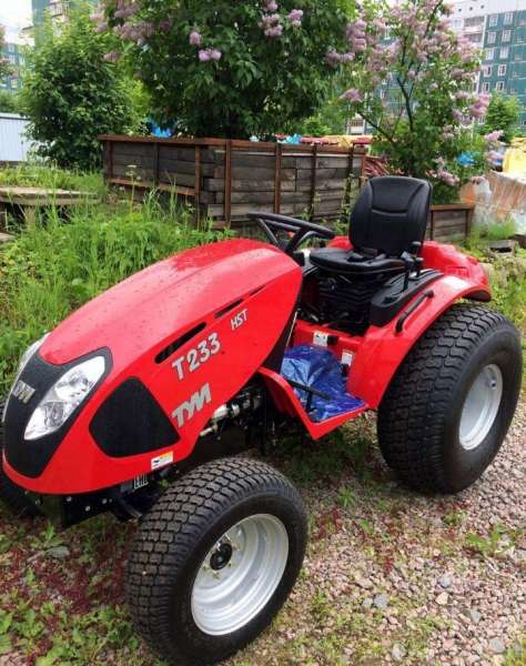 Минитрактор Tym T233 HST без кабины