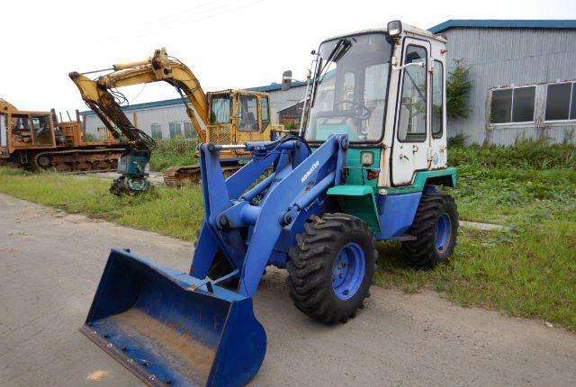 Мини-погрузчик Komatsu WA30-5, 1999