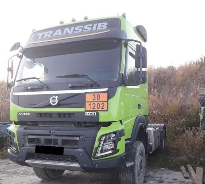 Тягач седельный Volvo FM-truck 4x4