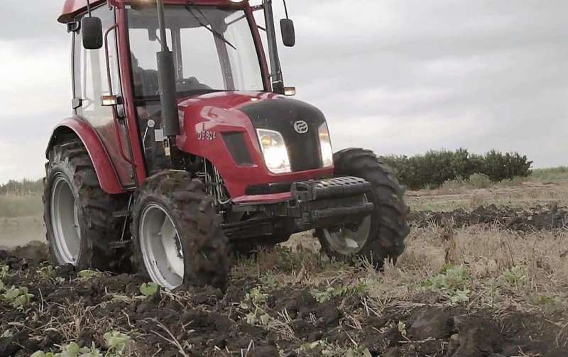 Минитрактор Dongfeng DF-804 (кабина, гур, 80 л.с.)